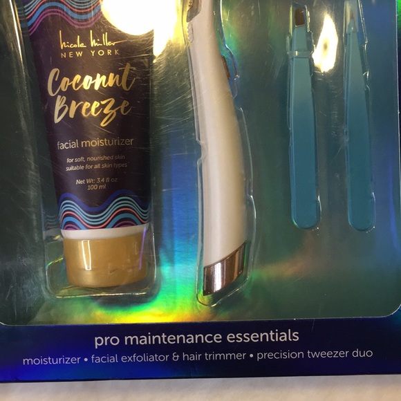 Nicole Miller Pro Maintenance Set - Picture 2 of 3